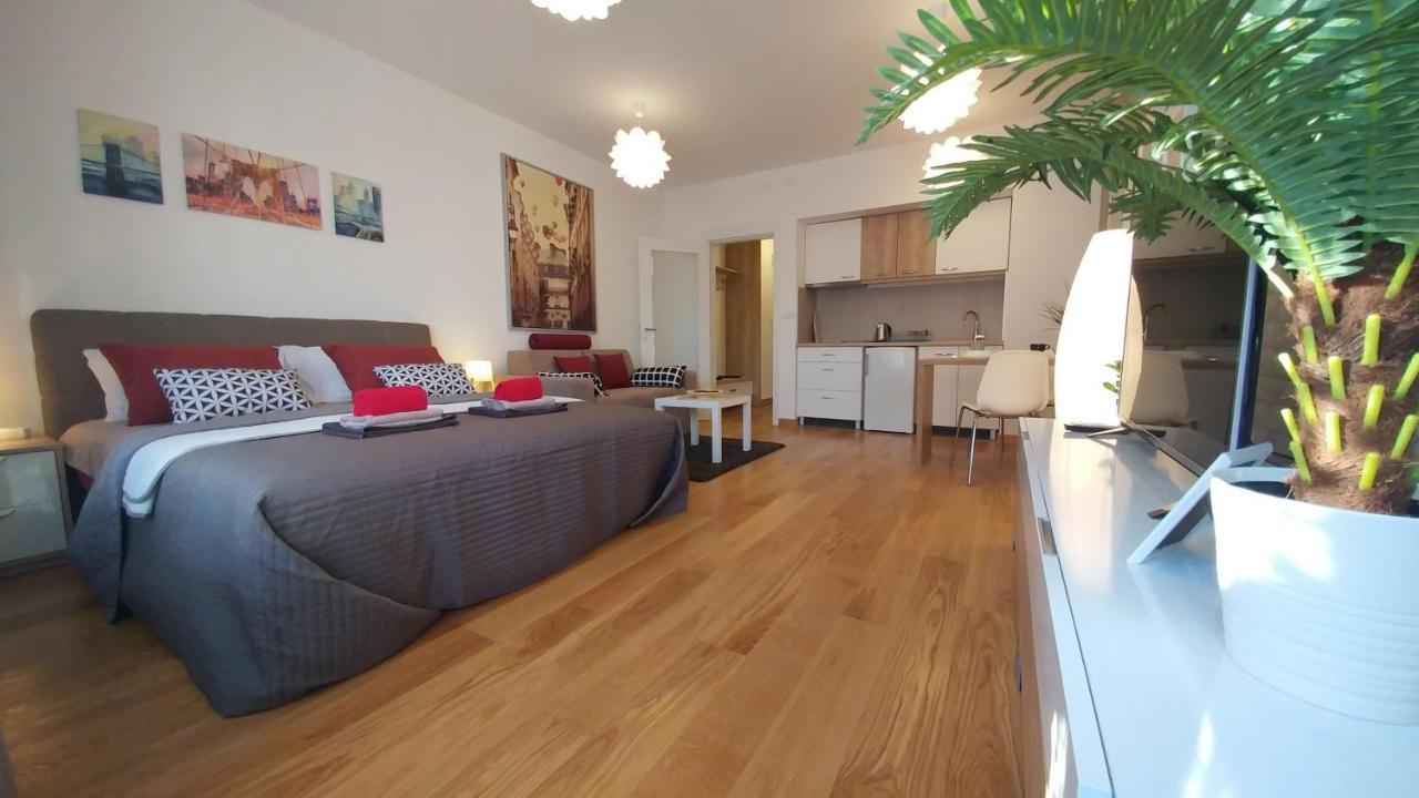 Apartments Delta A Blok - Savada 贝尔格莱德 外观 照片