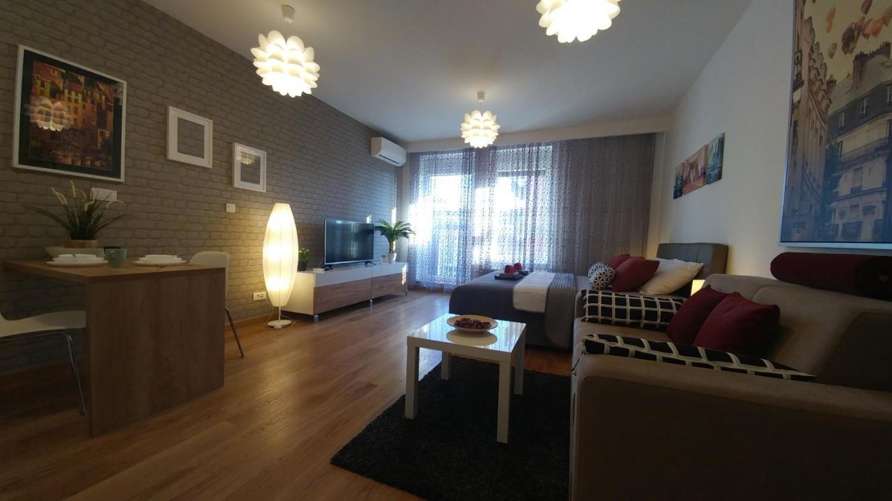 Apartments Delta A Blok - Savada 贝尔格莱德 外观 照片